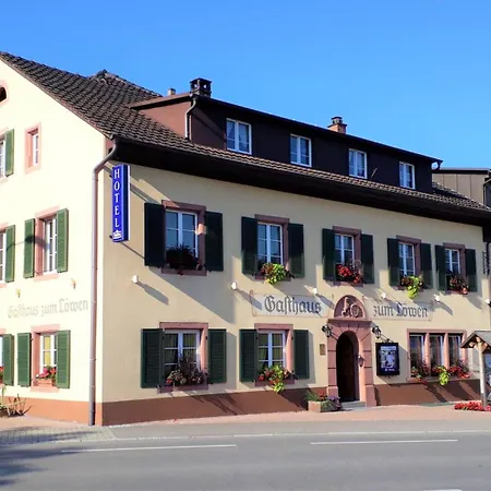 宾馆 Historisches Genusshotel Loewen 3*