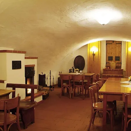 宾馆 Historisches Genusshotel Loewen