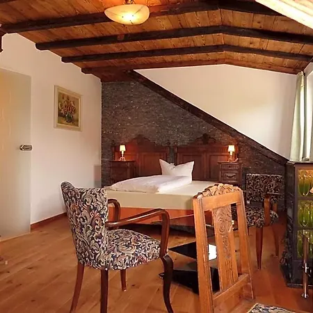 Historisches Genusshotel Loewen 3*