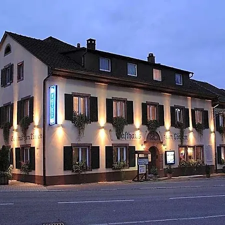 Historisches Genusshotel Loewen אורחן שופהיים