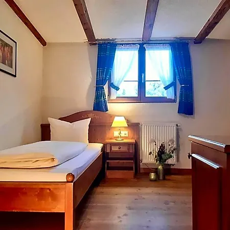 Historisches Genusshotel Loewen אורחן שופהיים