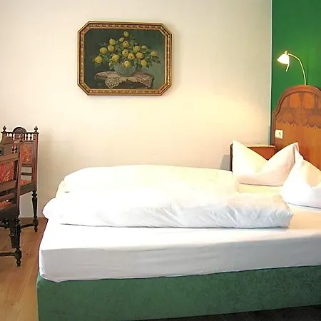 Historisches Genusshotel Loewen 3*