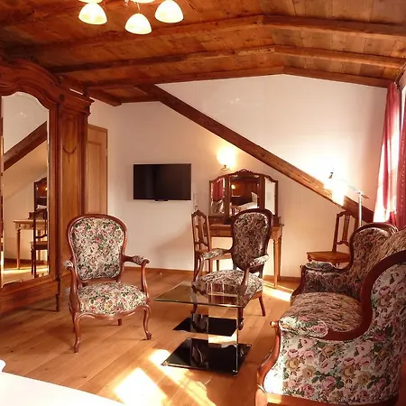 Historisches Genusshotel Loewen אורחן