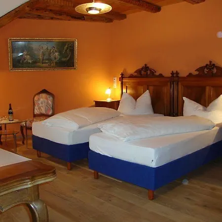 Historisches Genusshotel Loewen 3*