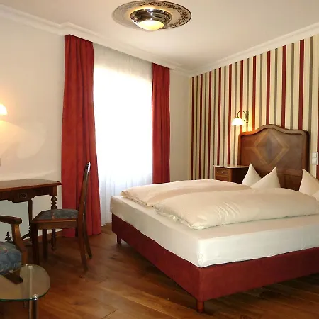 Historisches Genusshotel Loewen 3* Schopfheim