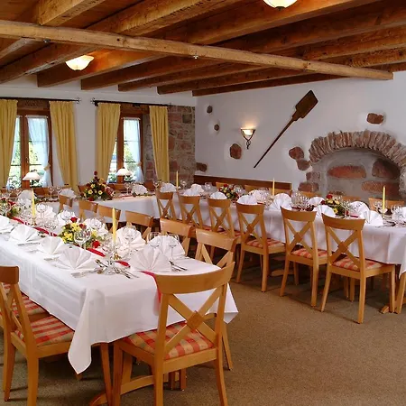 Historisches Genusshotel Loewen 3* Schopfheim