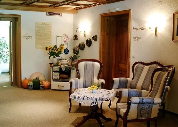 Historisches Genusshotel Loewen Мини-отель